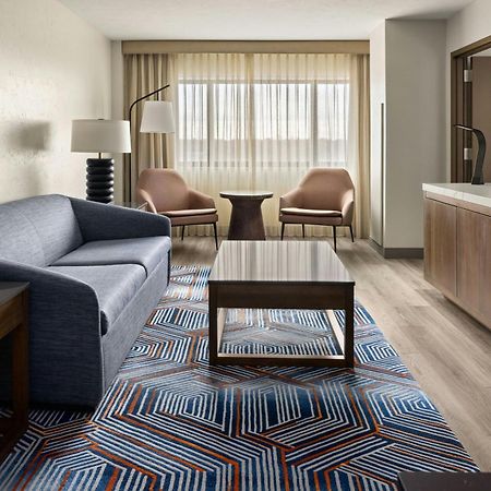 Oshkosh Marriott Waterfront Hotel & Convention Center Екстер'єр фото